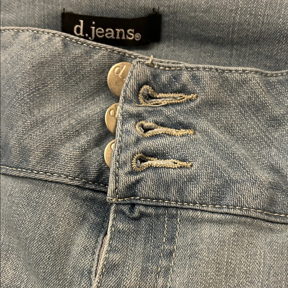 d. jeans Women's Skinny Jeans in Light Blue